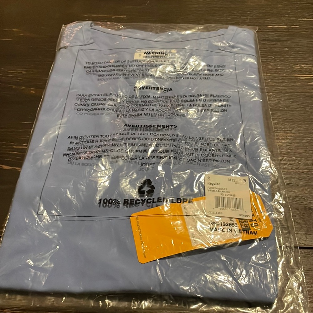 Brand new never worn light blue carhartt scrub top